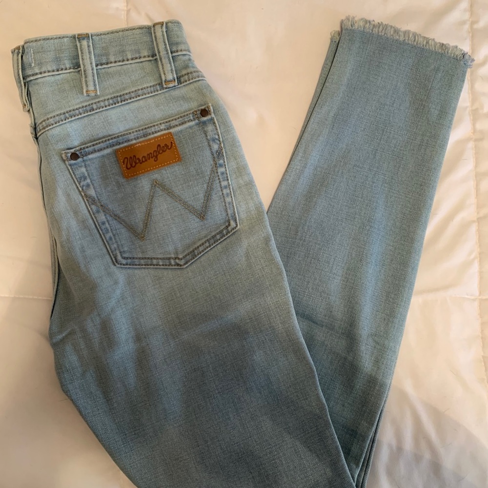 Wrangler high rise skinny jeans